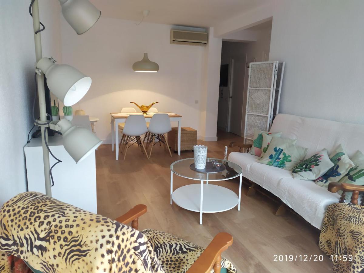 Encantador Apartamento Frente A La Playa De Bara Roda de Bará エクステリア 写真