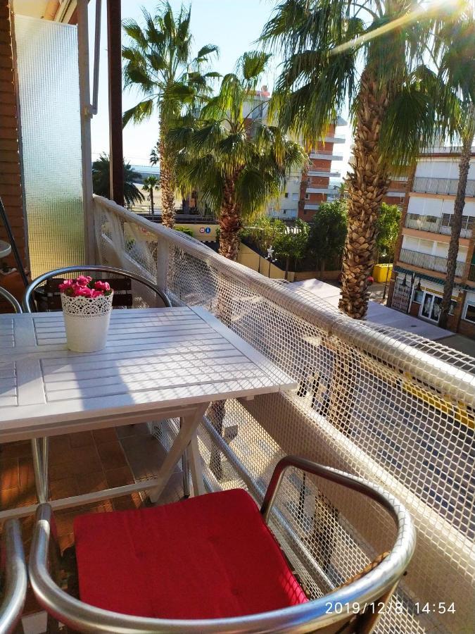 Encantador Apartamento Frente A La Playa De Bara Roda de Bará エクステリア 写真